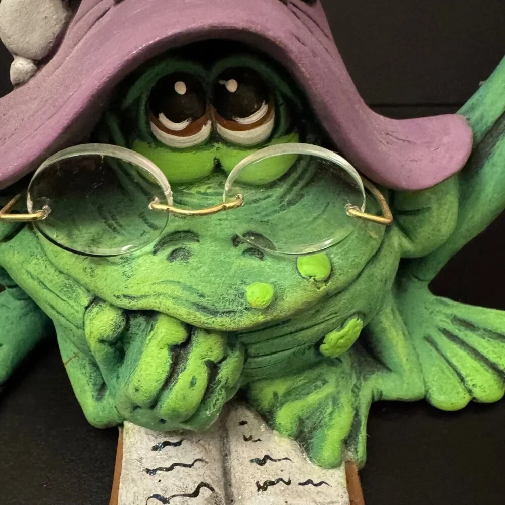 Whimsical Green Oops Witch Frog Figurine Glasses Purple Hat & Book Halloween - Picture 4 of 12